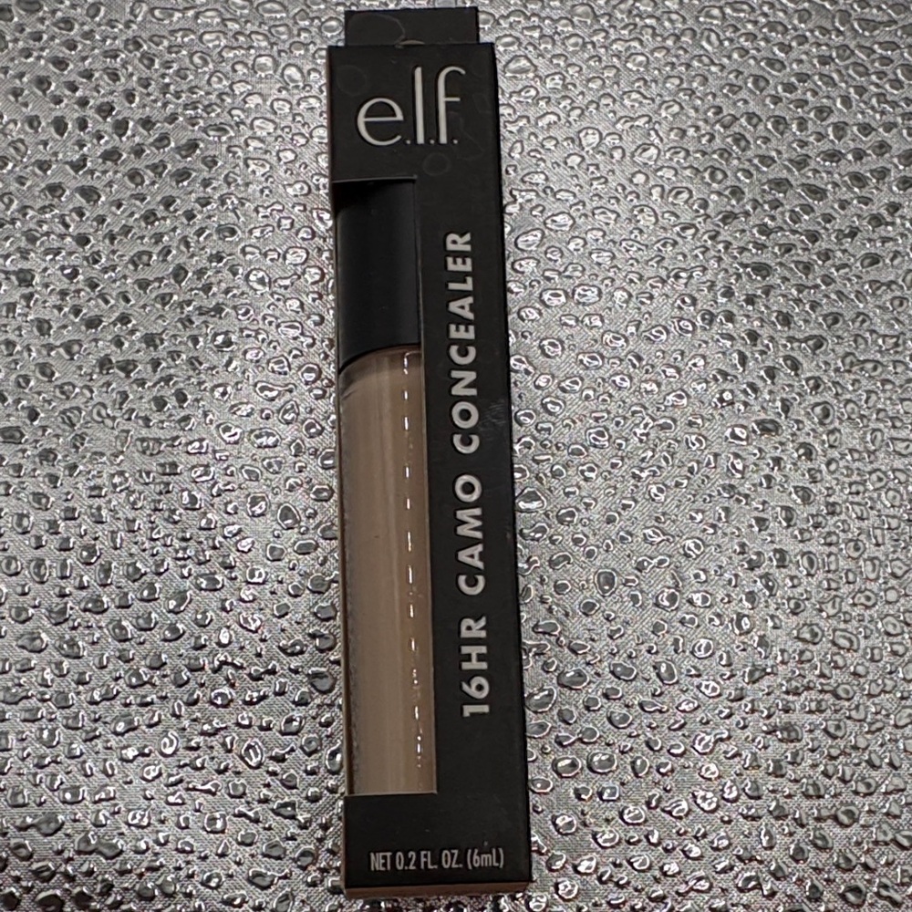 e.l.f. 16HR Camo Concealer - light peach new